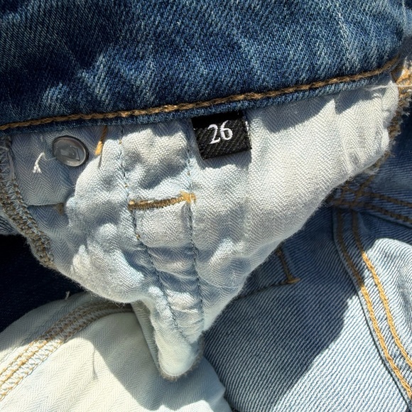 7 FOR ALL MANKIND ULTRA HIGH RISE DOJO WITH DESTROY AND KNICKING - Picture 12 of 12